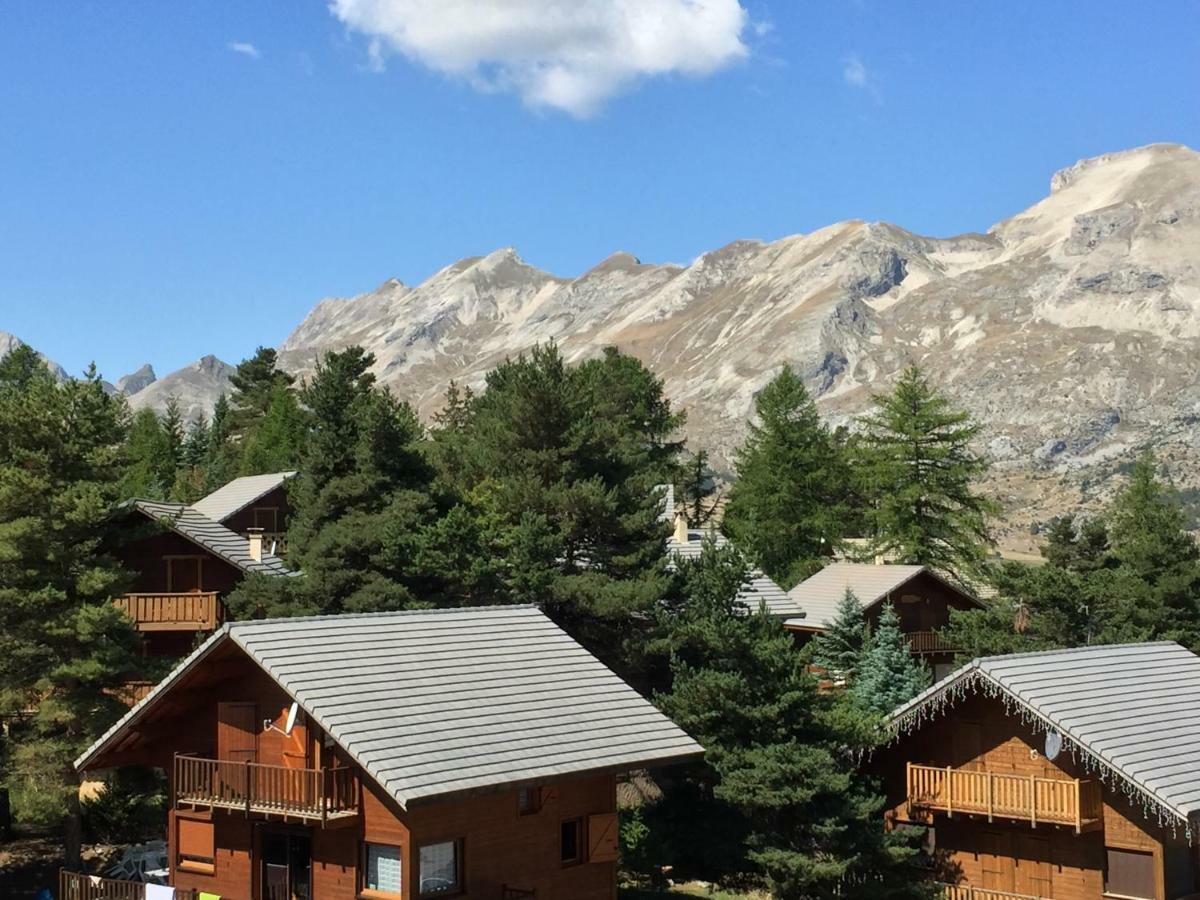 Apartamento La Joue Du Loup, Aux Pieds Des Pistes Et Vue Sur Montagnes Exterior foto